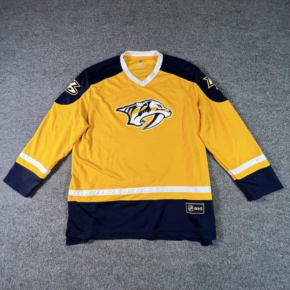 Nashville Predators NHL Team Jersey Men's XL Yellow Polyester Sports Performance